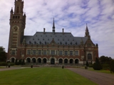 Curtea Internationala de Justitie de la Haga - click